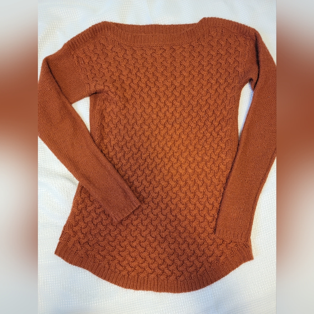 Brick red sweater